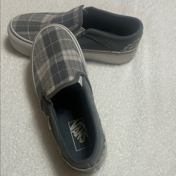 Vans Women’s Checkered Slip-On Loafers - Black and Gray - Picture 2 of 4
